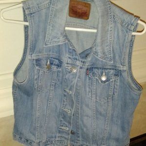 LEVI'S LIGHT BLUE DENIM VEST 100% COTTON SIZE M